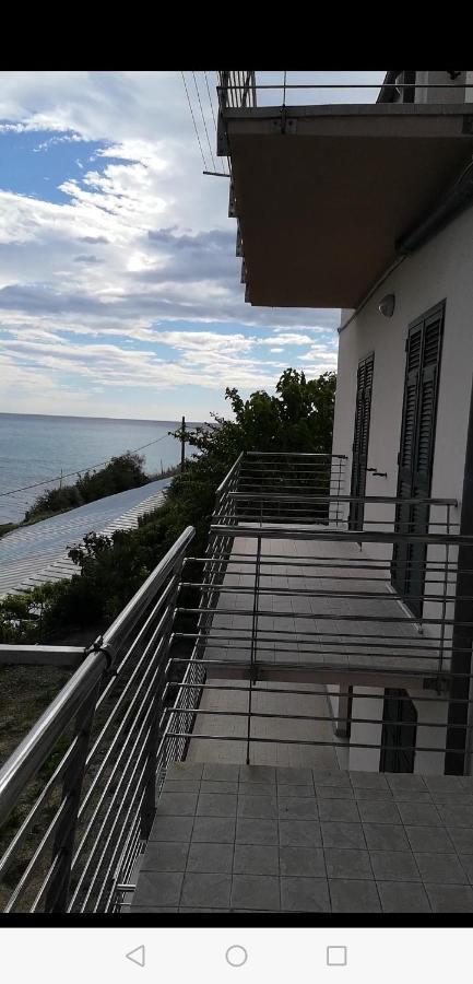 Apartamento Da Rino Cipressa Exterior foto